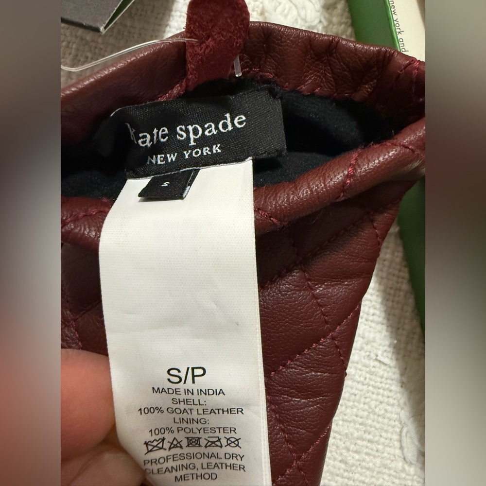 Kate Spade 100% Genuine Goat Leather Quilted Gloves in Deep Burgundy NWT size S - Picture 4 of 6